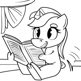 Twilight Sparkle Kitap Okurken Boyama Sayfasi 4558-1359